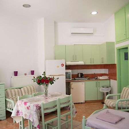 Stavros Studio Apartment In Kos Town Luaran gambar